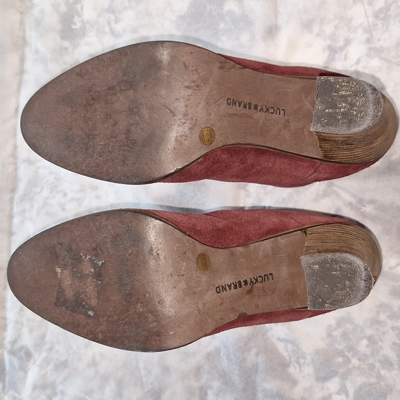 🍀 Lucky Brand suede booties. Maldeev style. Size 9.5. Burgundy. - Picture 9 of 14